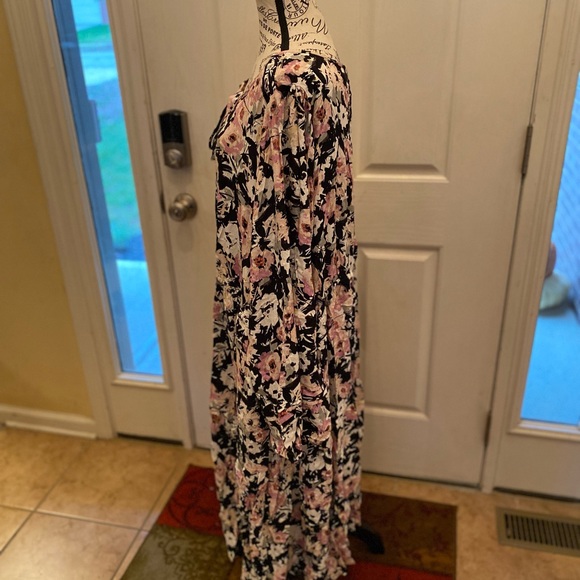 Torrid Floral Print Dress plus size - Picture 4 of 8